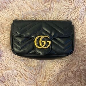 GG Marmont matelassé leather super mini bag